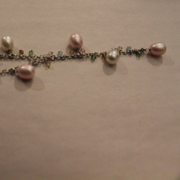 Pink and White Pearl Necklace with Multicolour Beads - Picture 4 of 4